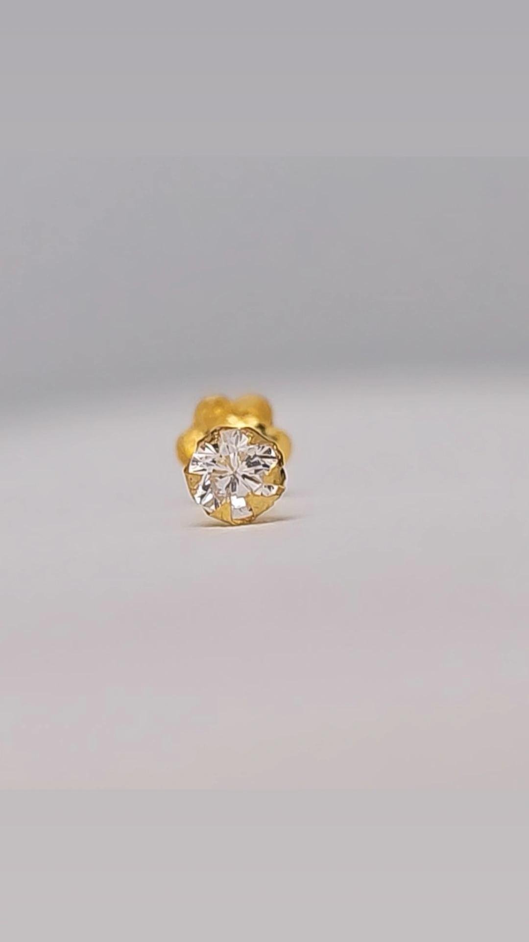 Classic Clear Stone Gold Nose Stud – 9K Gold - Image 5